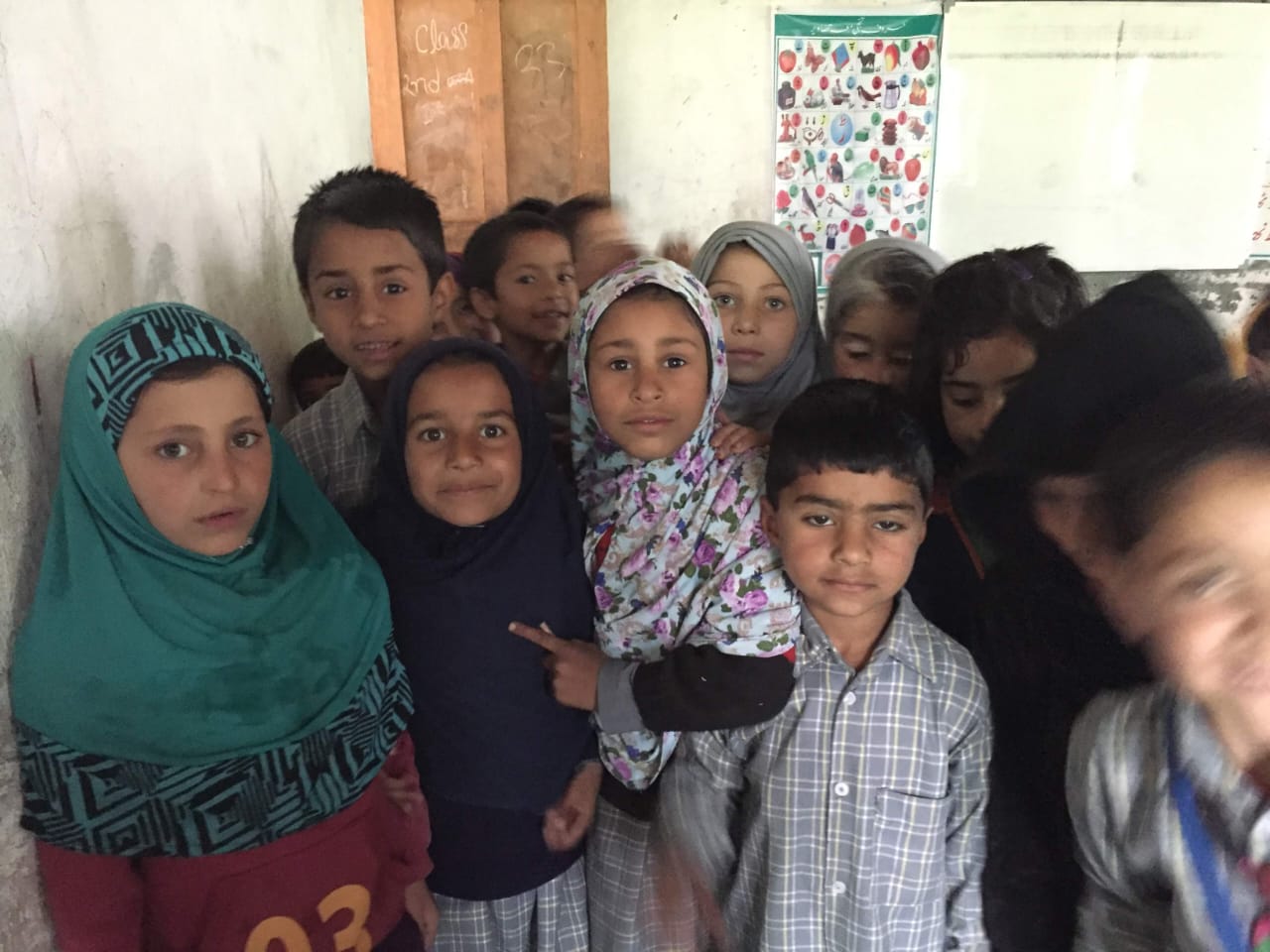  School children in a Kashmir school in remote area. Photo courtesy- Binny Yadav